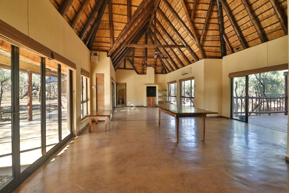 Double-storey house for sale in Marloth Park - 1NK1706805 Double-storey house for sale in Marloth Park - 1NK1706805