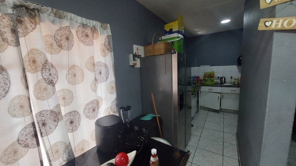 Apartment for sale in Brakpan Central - 1BJ1708338 Apartment for sale in Brakpan Central - 1BJ1708338