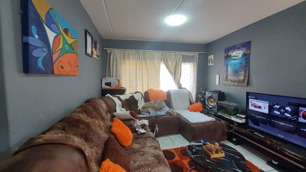 Apartment for sale in Brakpan Central - 1BJ1708338 Apartment for sale in Brakpan Central - 1BJ1708338