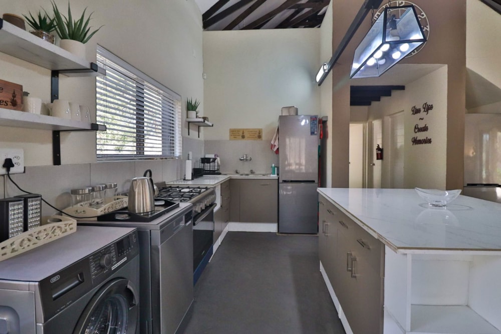 House for sale in Marloth Park - 1NK1706266 House for sale in Marloth Park - 1NK1706266