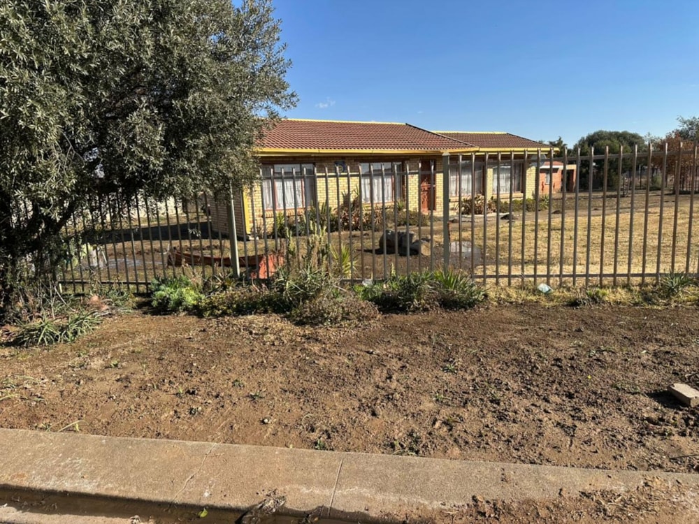 House for sale in Lourierpark - 1BX1707778 House for sale in Lourierpark - 1BX1707778