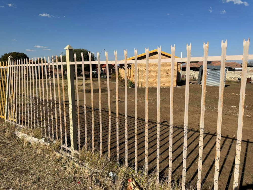 House for sale in Lourierpark - 1BX1707778 House for sale in Lourierpark - 1BX1707778