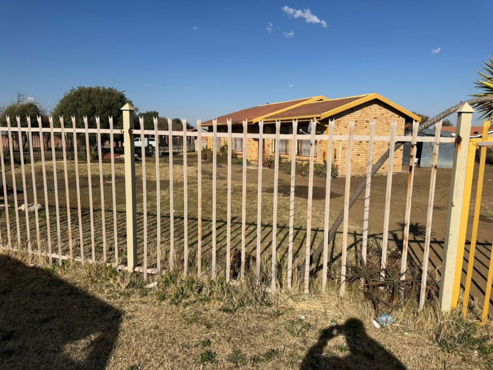 House for sale in Lourierpark - 1BX1707778 House for sale in Lourierpark - 1BX1707778