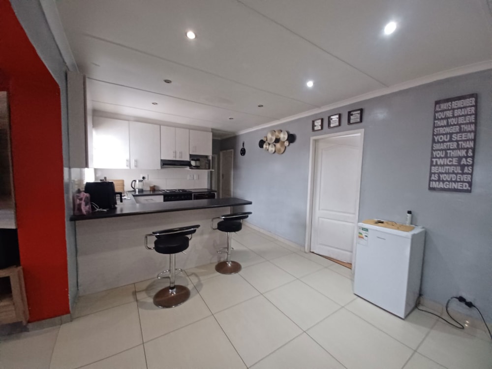 House for sale in Rocklands, Mitchells Plain - 1MN1707746