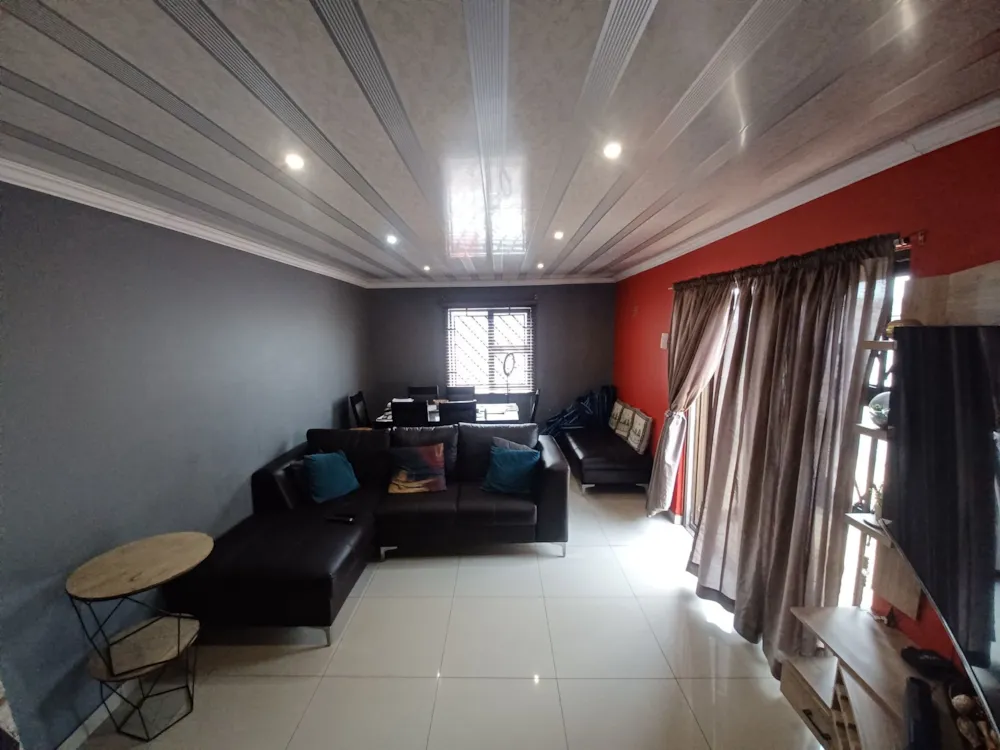 House sold in Rocklands, Mitchells Plain - 1MN1707746