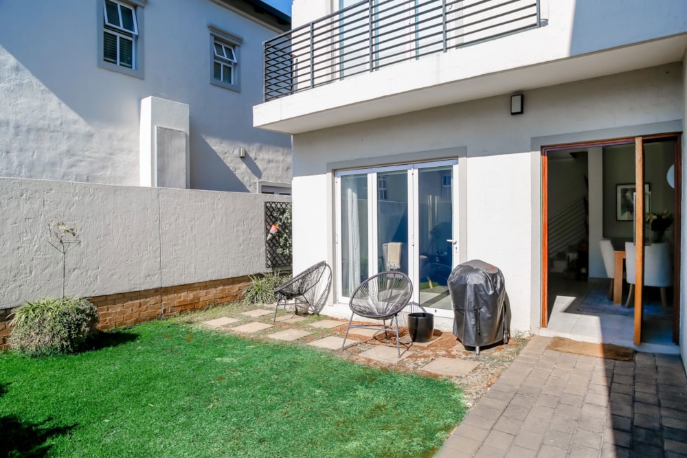 Townhouse for sale in Craighall Park - HP1706171 Townhouse for sale in Craighall Park - HP1706171