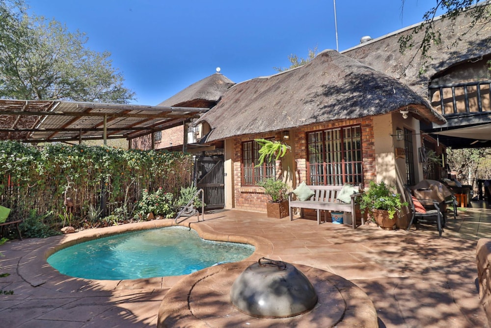 House for sale in Marloth Park - 1NK1706813 House for sale in Marloth Park - 1NK1706813