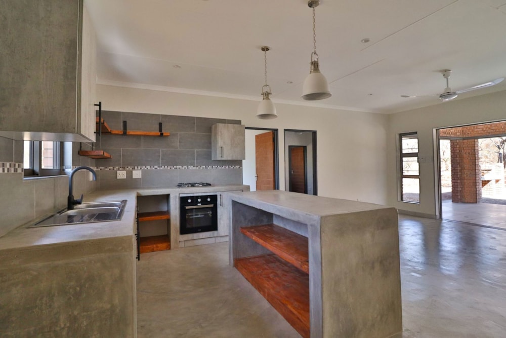 House for sale in Marloth Park - 1NK1706802 House for sale in Marloth Park - 1NK1706802