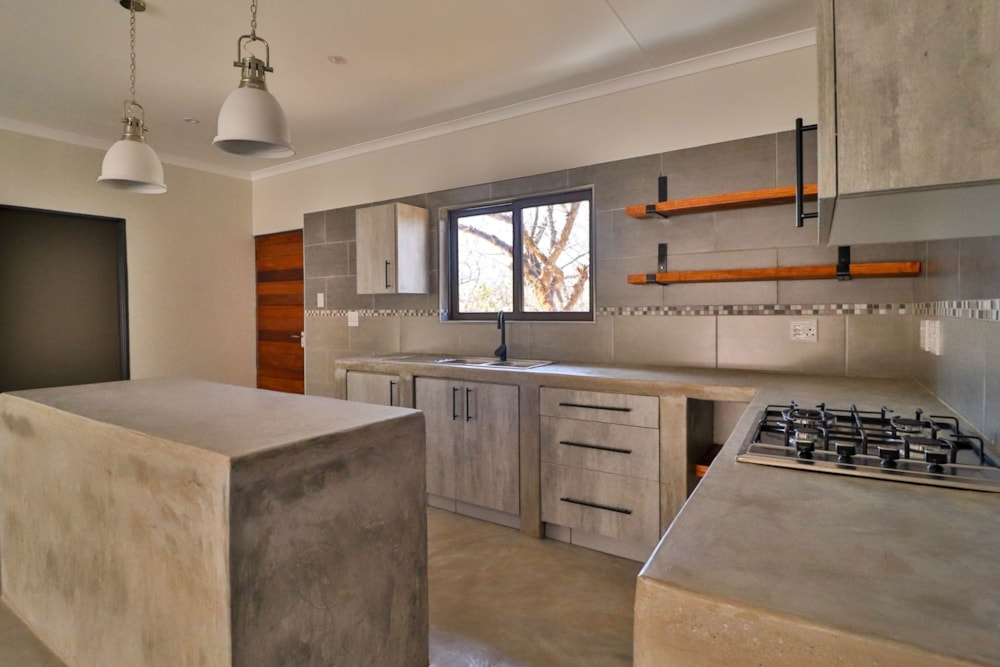 House for sale in Marloth Park - 1NK1706802 House for sale in Marloth Park - 1NK1706802