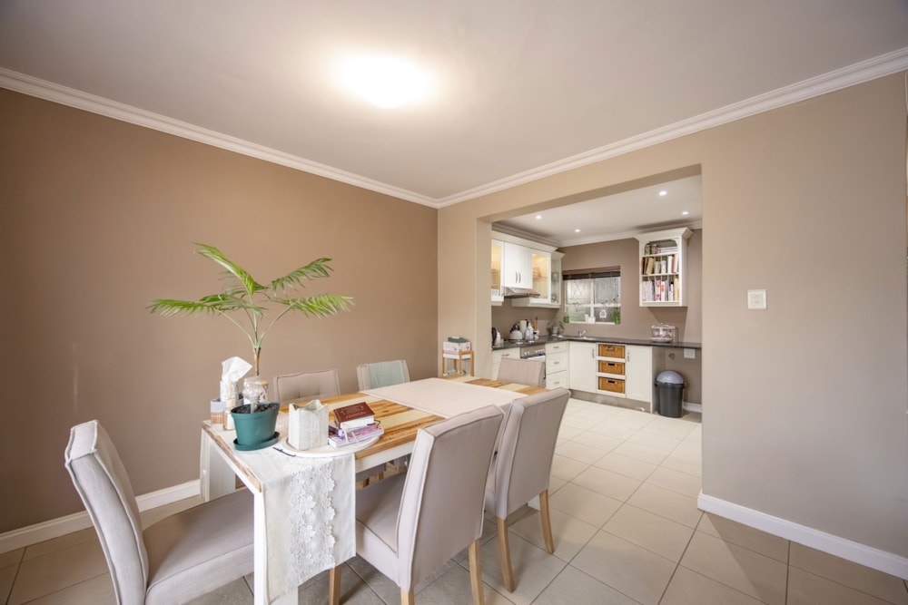 Townhouse for sale in Musgrave - 1DA1707381 Townhouse for sale in Musgrave - 1DA1707381