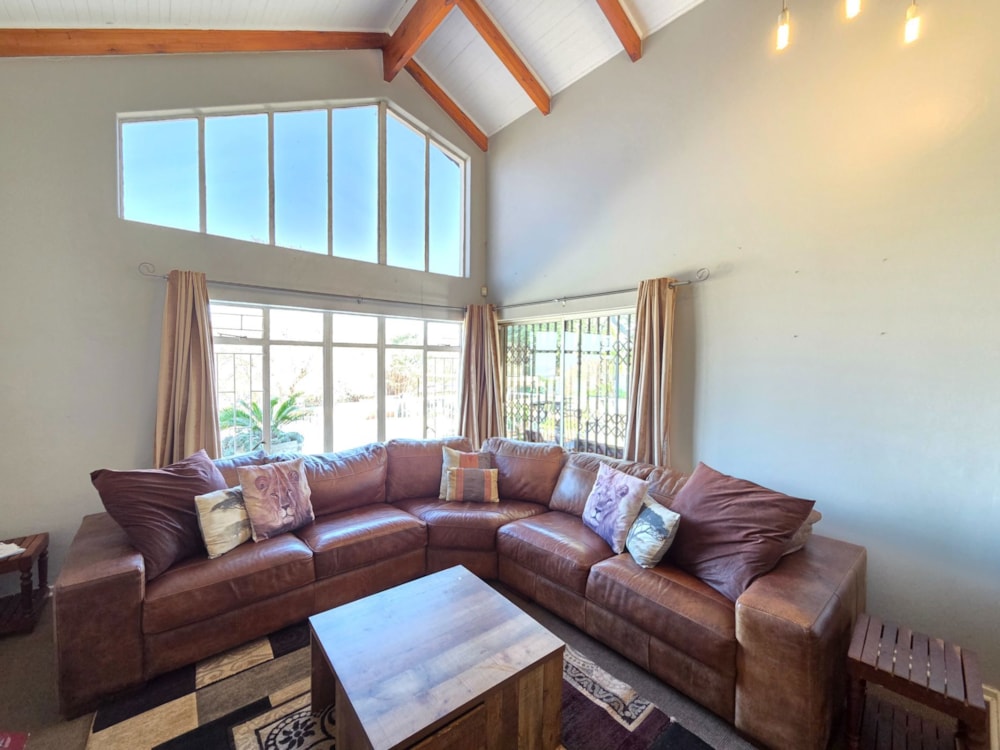 House for sale in Signal Hill, Newcastle - 1NW1706884