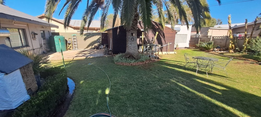 House for sale in Heuwelsig, Kimberley - 1KJ1708225