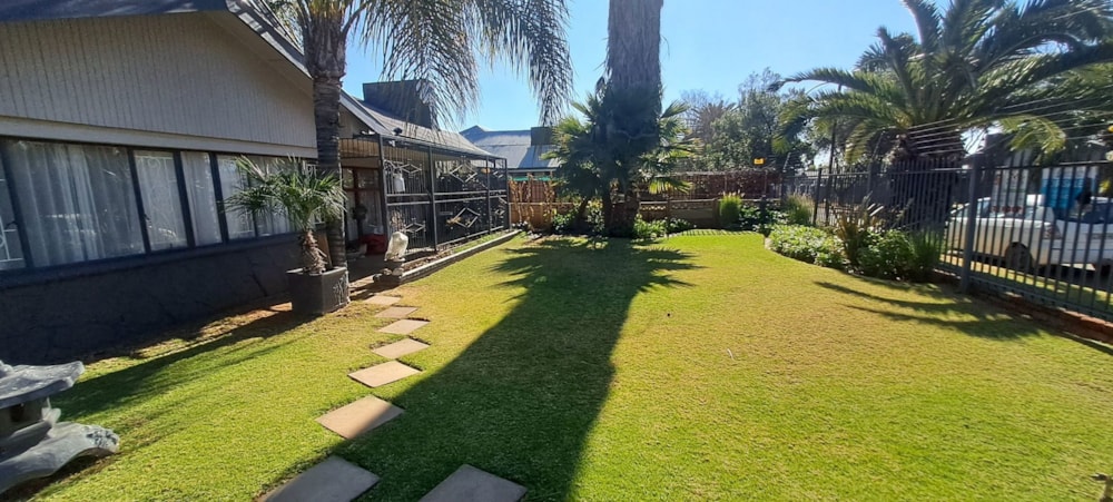 House for sale in Heuwelsig, Kimberley - 1KJ1708225