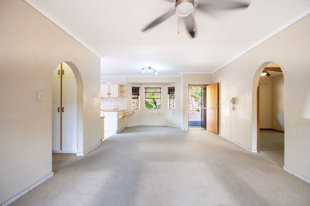 Townhouse for sale in Amanzimtoti - 1WB1708654 Townhouse for sale in Amanzimtoti - 1WB1708654