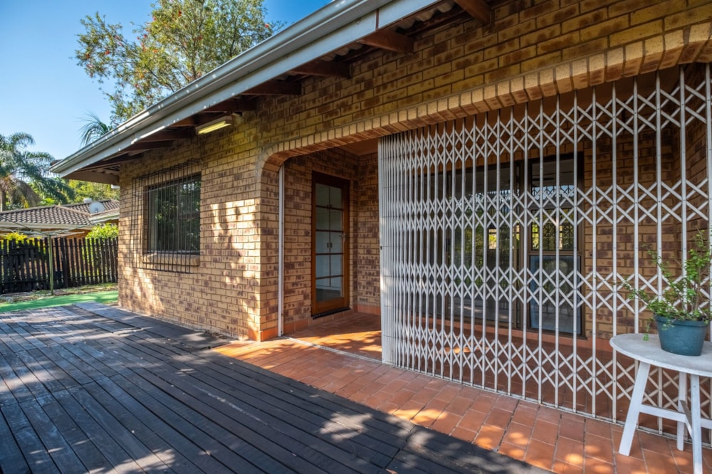 Townhouse for sale in Amanzimtoti - 1WB1708654 Townhouse for sale in Amanzimtoti - 1WB1708654