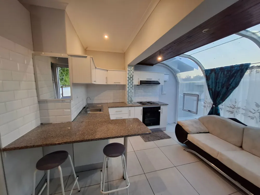 Garden apartment to rent in Kloof - 1KF1756255
