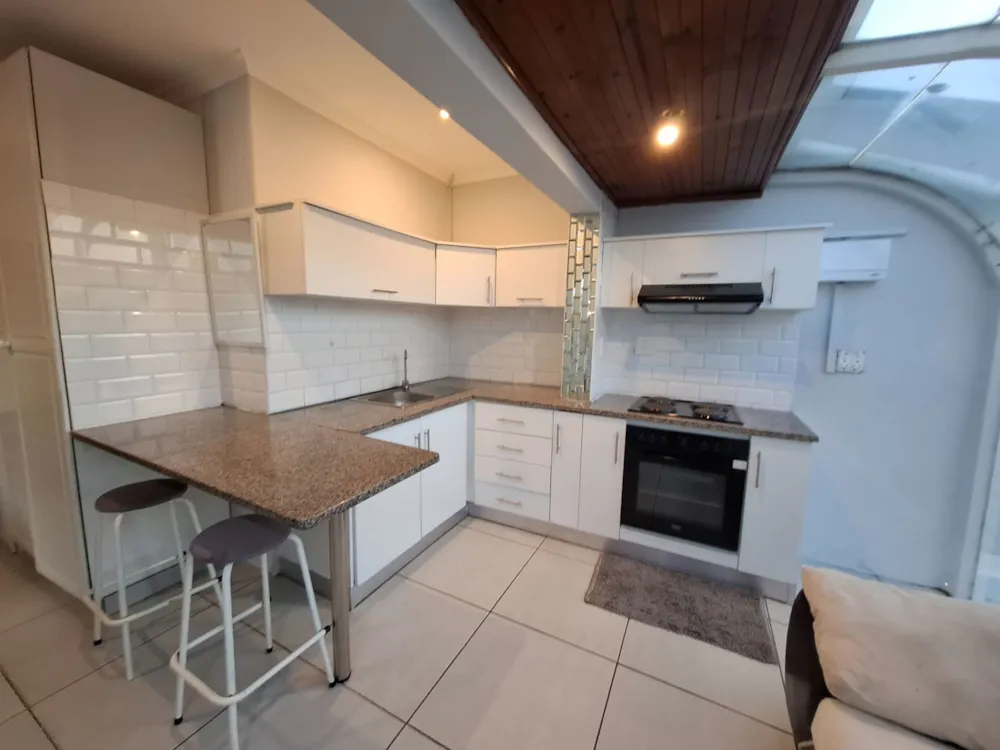 Garden apartment to rent in Kloof - 1KF1756255