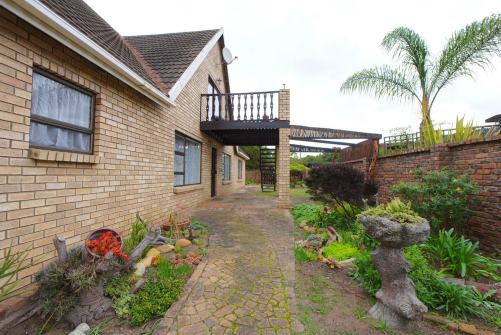 Double-storey house for sale in Groenvallei, Sedgefield - 1SH1707455