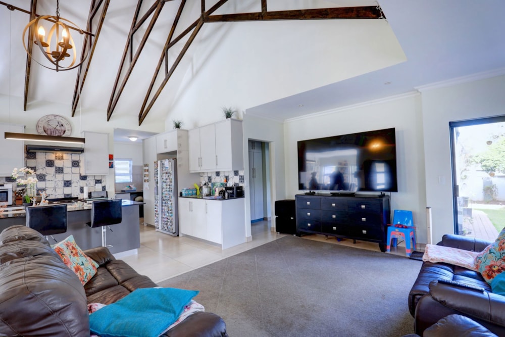 House for sale in Blue Mountain - GEO1706732 House for sale in Blue Mountain - GEO1706732