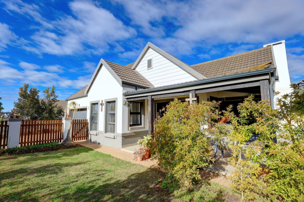 House for sale in Blue Mountain - GEO1706732 House for sale in Blue Mountain - GEO1706732