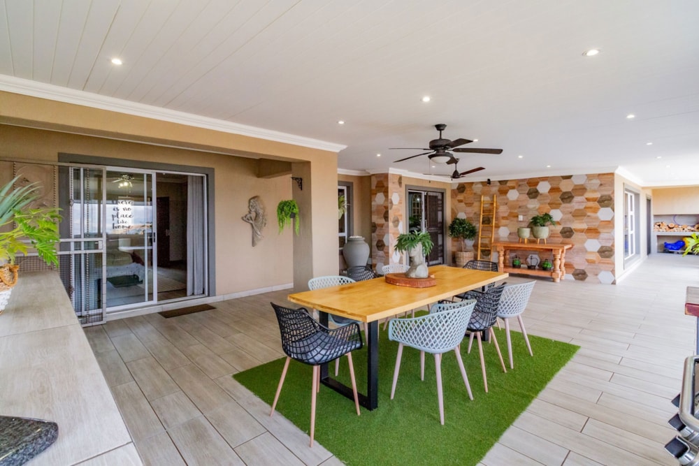 Security estate home for sale in Kosmos Ridge - 1HR1709405