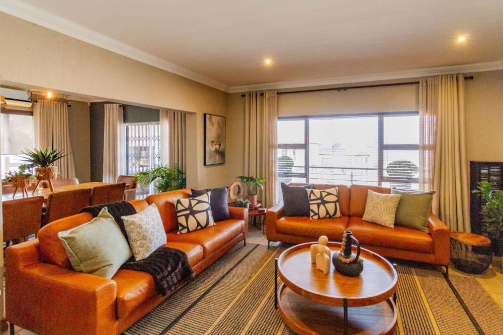 Security estate home for sale in Kosmos Ridge - 1HR1709405