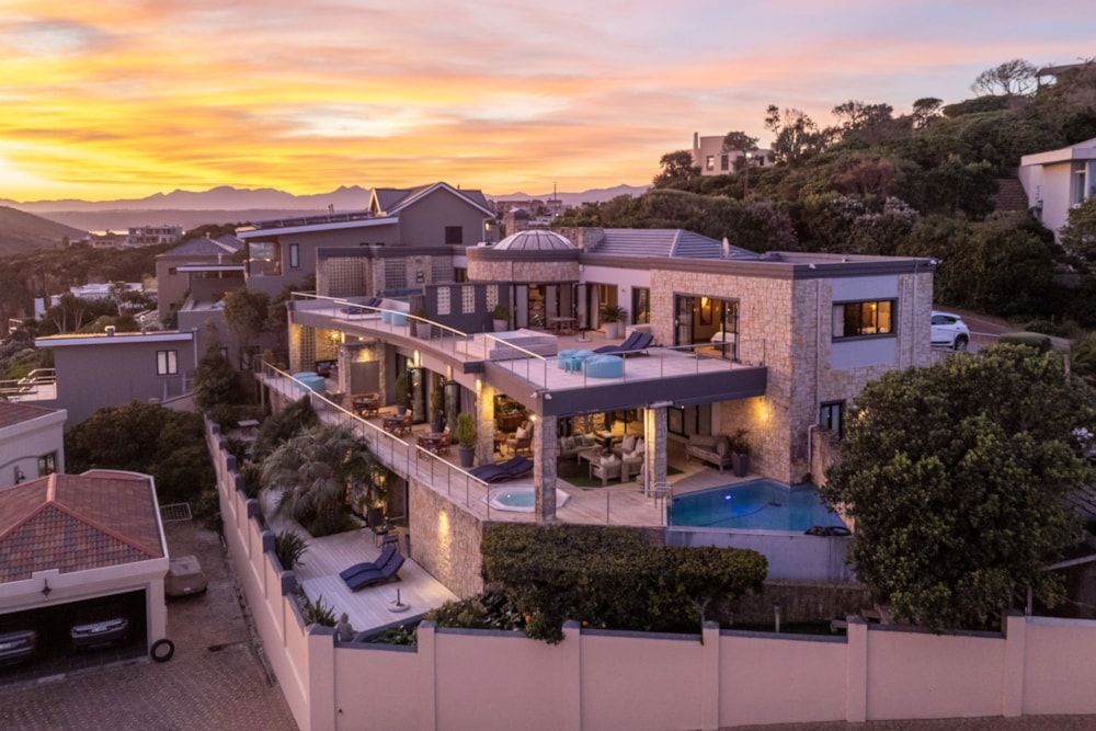 House for sale in The Heads, Knysna - 1KG1703754 House for sale in The Heads, Knysna - 1KG1703754
