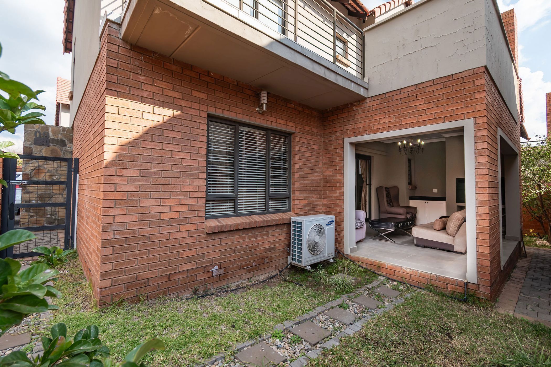 Townhouse for sale in Wild Olive Estate - 1BX1709012