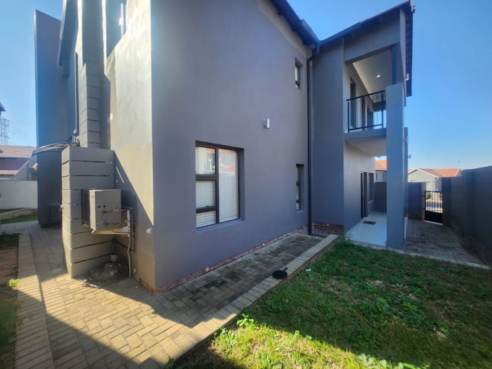 Townhouse for sale in Wild Olive Estate - 1BX1707767