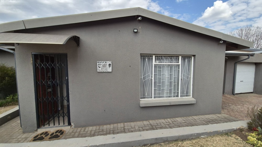 House for sale in Heidelberg, Gauteng - 1SP1708350