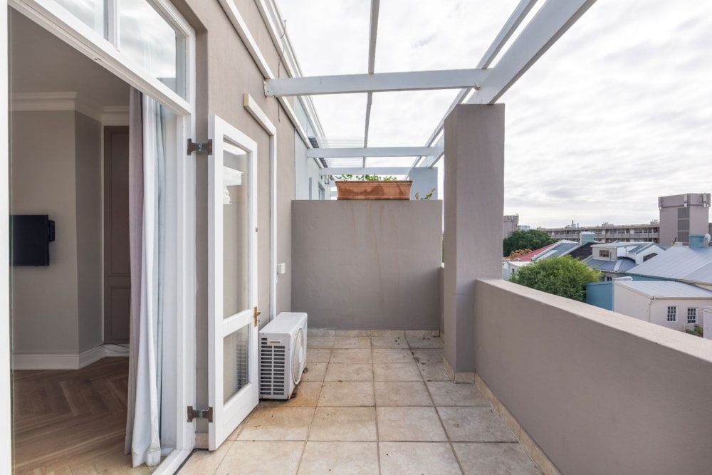 Apartment for sale in Green Point, Cape Town - AS1708839