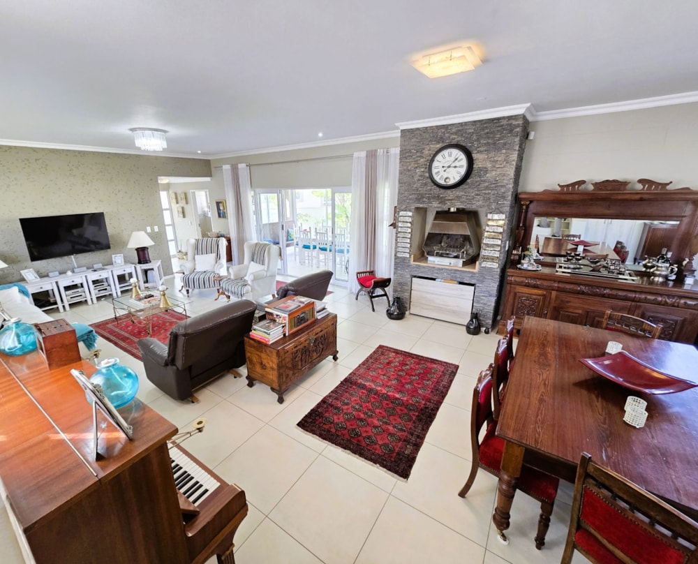 Double-storey house for sale in Kramersdorf, Namibia - 3NM1708774