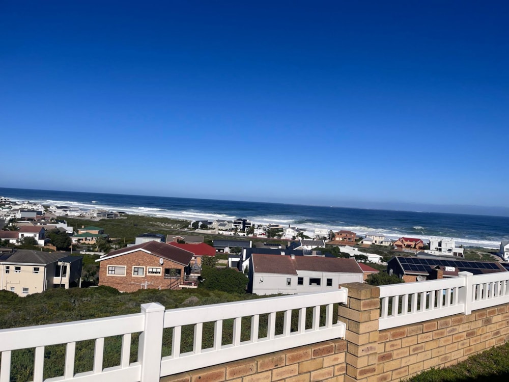House let in Yzerfontein - LBL1708916 House let in Yzerfontein - LBL1708916