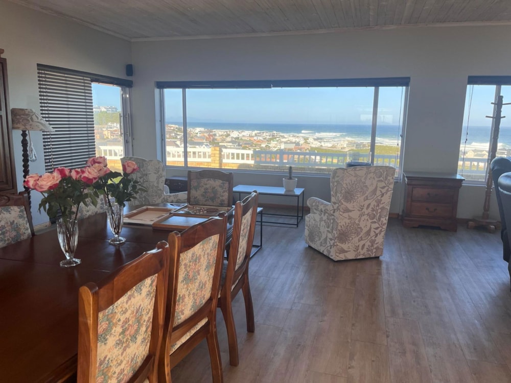 House let in Yzerfontein - LBL1708916 House let in Yzerfontein - LBL1708916