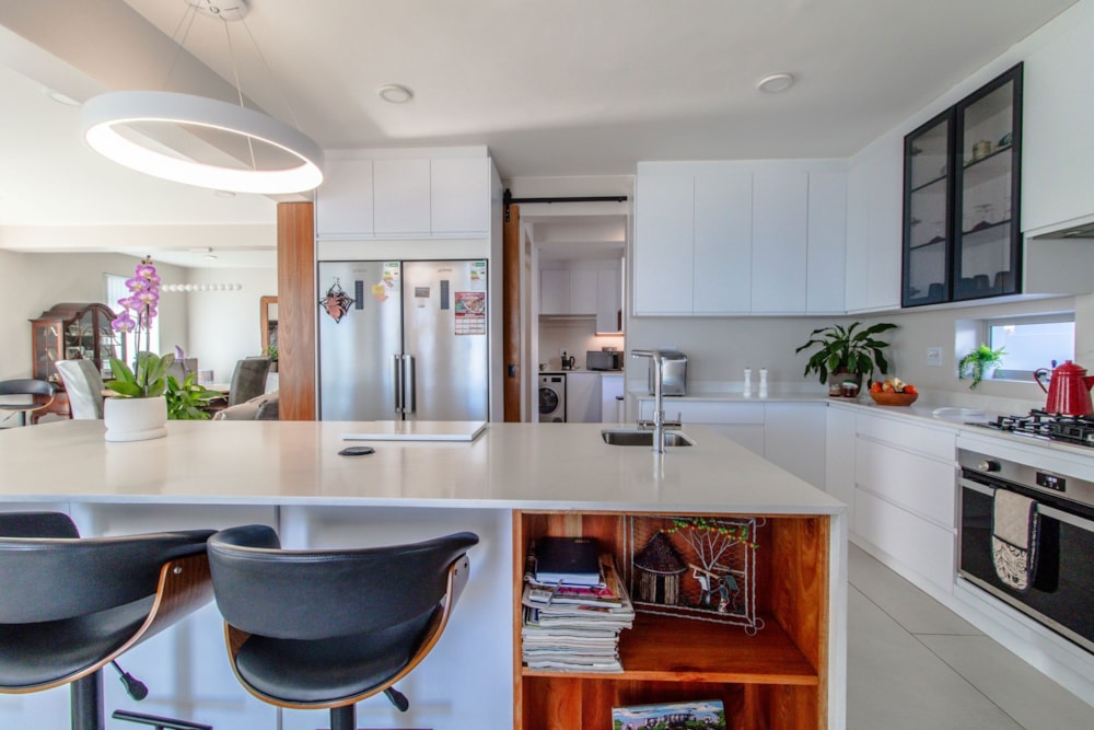 House for sale in Paradise Beach, Langebaan - LA1698900 House for sale in Paradise Beach, Langebaan - LA1698900