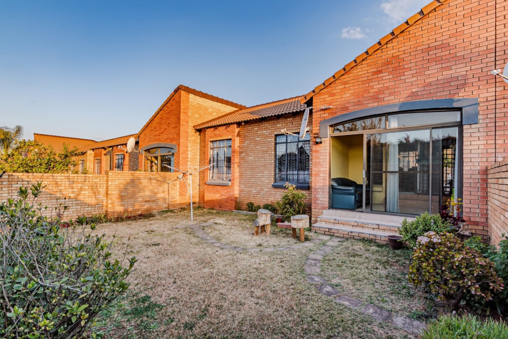 House for sale in Equestria - PT1707196 House for sale in Equestria - PT1707196