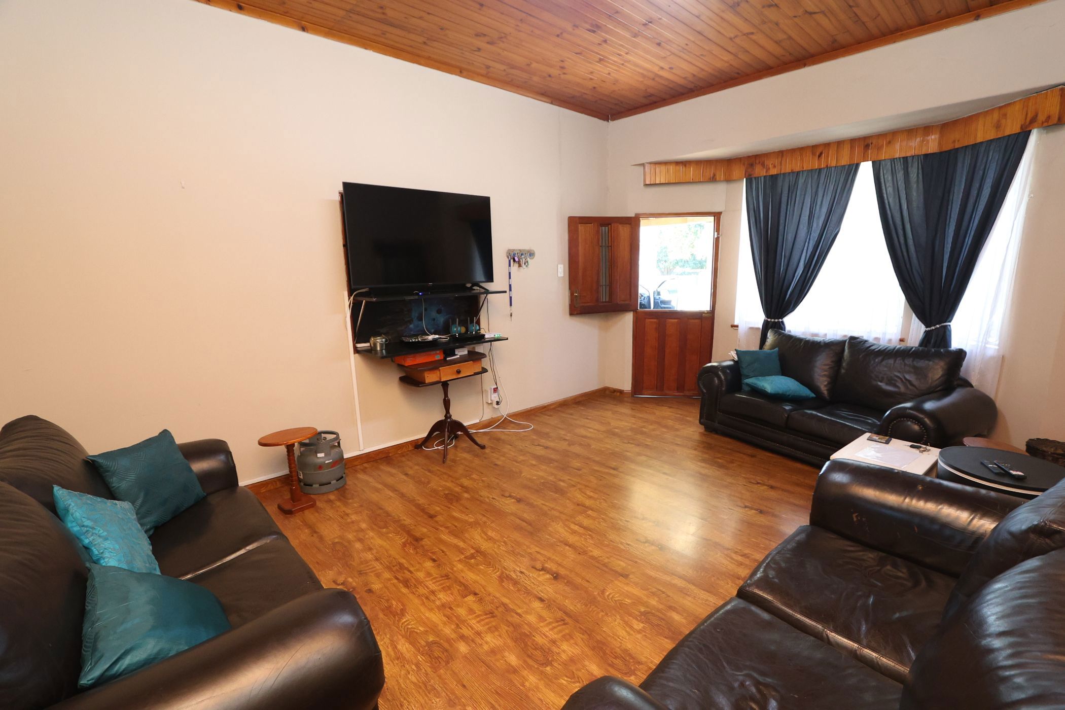 House for sale in Retief - 1UK1708224