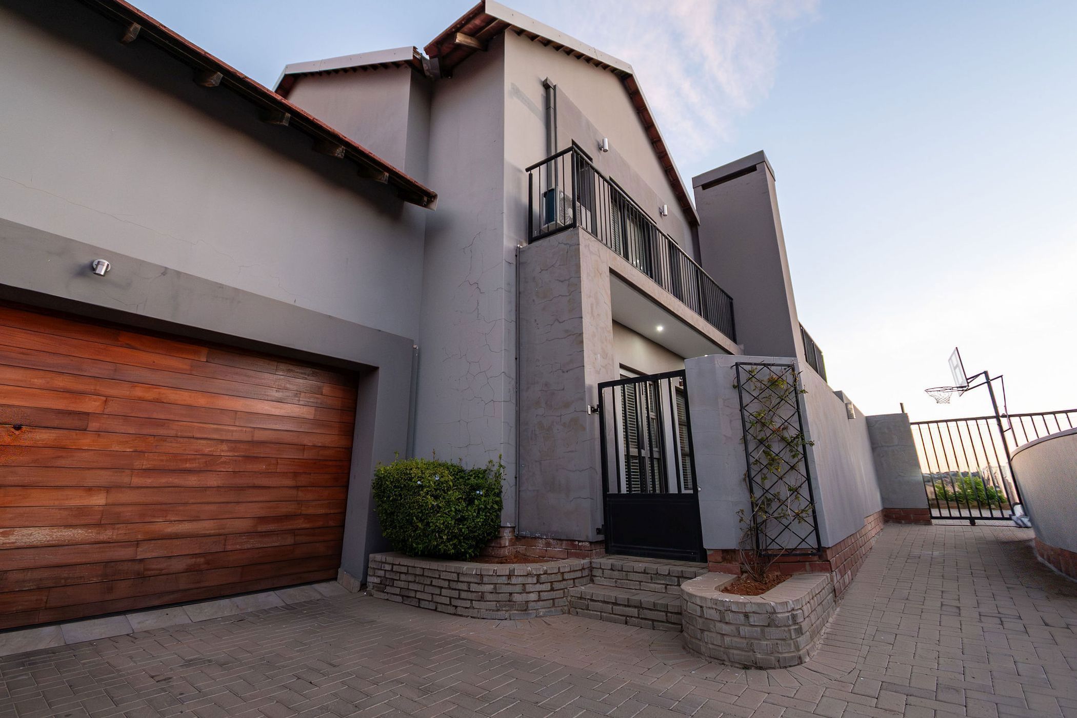 Townhouse for sale in Wild Olive Estate - 1BX1707096