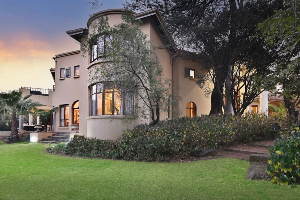 Double-storey house for sale in Beaulieu - MR1708014 Double-storey house for sale in Beaulieu - MR1708014