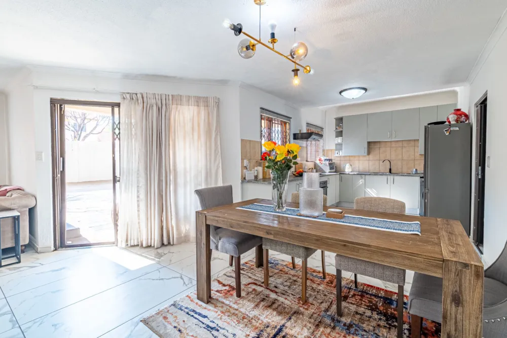 Apartment sold in Country View, Midrand - MR1708892