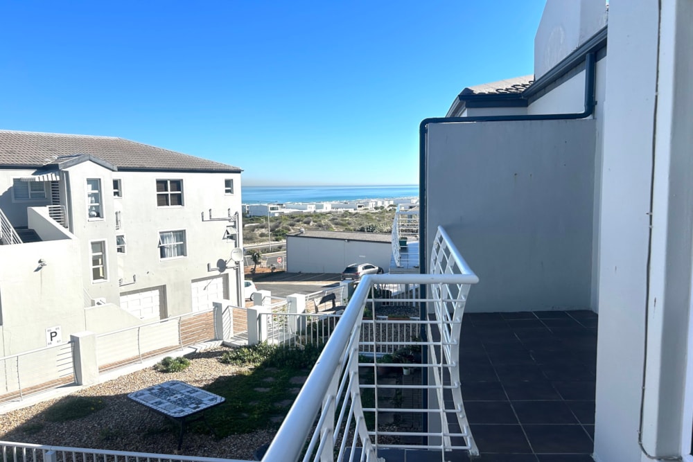 Apartment let in Big Bay - 1TV1698669