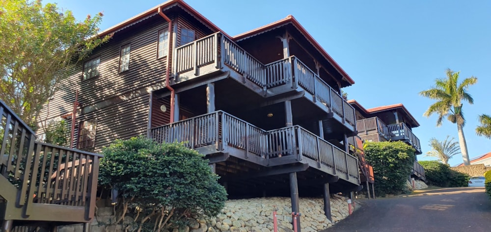 Double-storey house for sale in Port Edward - 1PD1706695 Double-storey house for sale in Port Edward - 1PD1706695