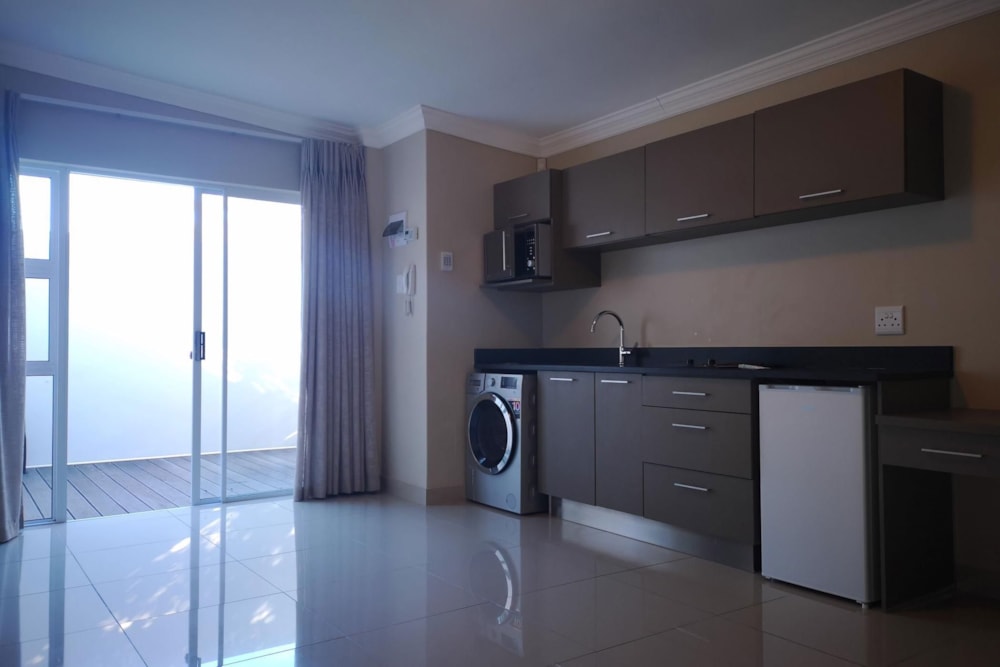 Bachelor apartment for sale in West Hill, Grahamstown, Makhanda - 1GC1709432