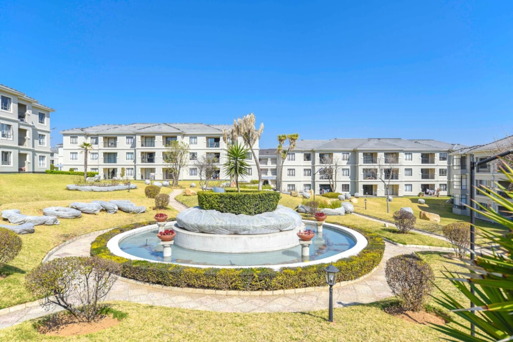 Apartment for sale in Fourways Area - FW1706503