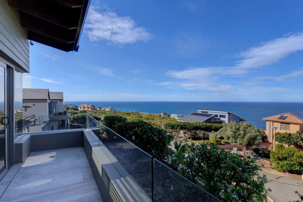 Double-storey house to rent in Village on Sea - 1MB1755014 Double-storey house to rent in Village on Sea - 1MB1755014