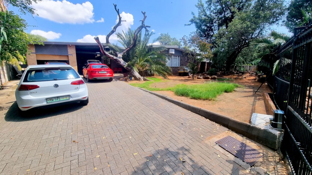 House for sale in Uitsig, Bloemfontein - 1BX1706903 House for sale in Uitsig, Bloemfontein - 1BX1706903