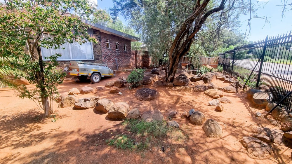 House for sale in Uitsig, Bloemfontein - 1BX1706903 House for sale in Uitsig, Bloemfontein - 1BX1706903