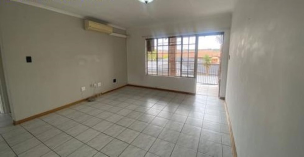 Apartment for sale in New Redruth - 1GV1702707 Apartment for sale in New Redruth - 1GV1702707