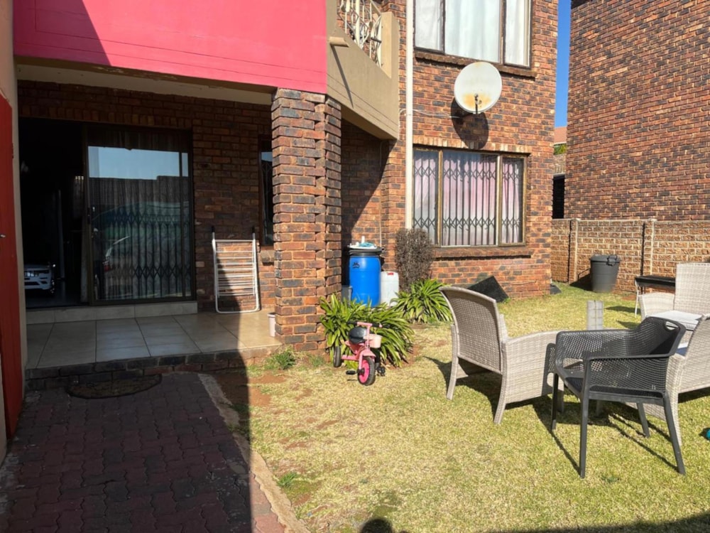 Apartment for sale in Mondeor - 1GV1709506 Apartment for sale in Mondeor - 1GV1709506