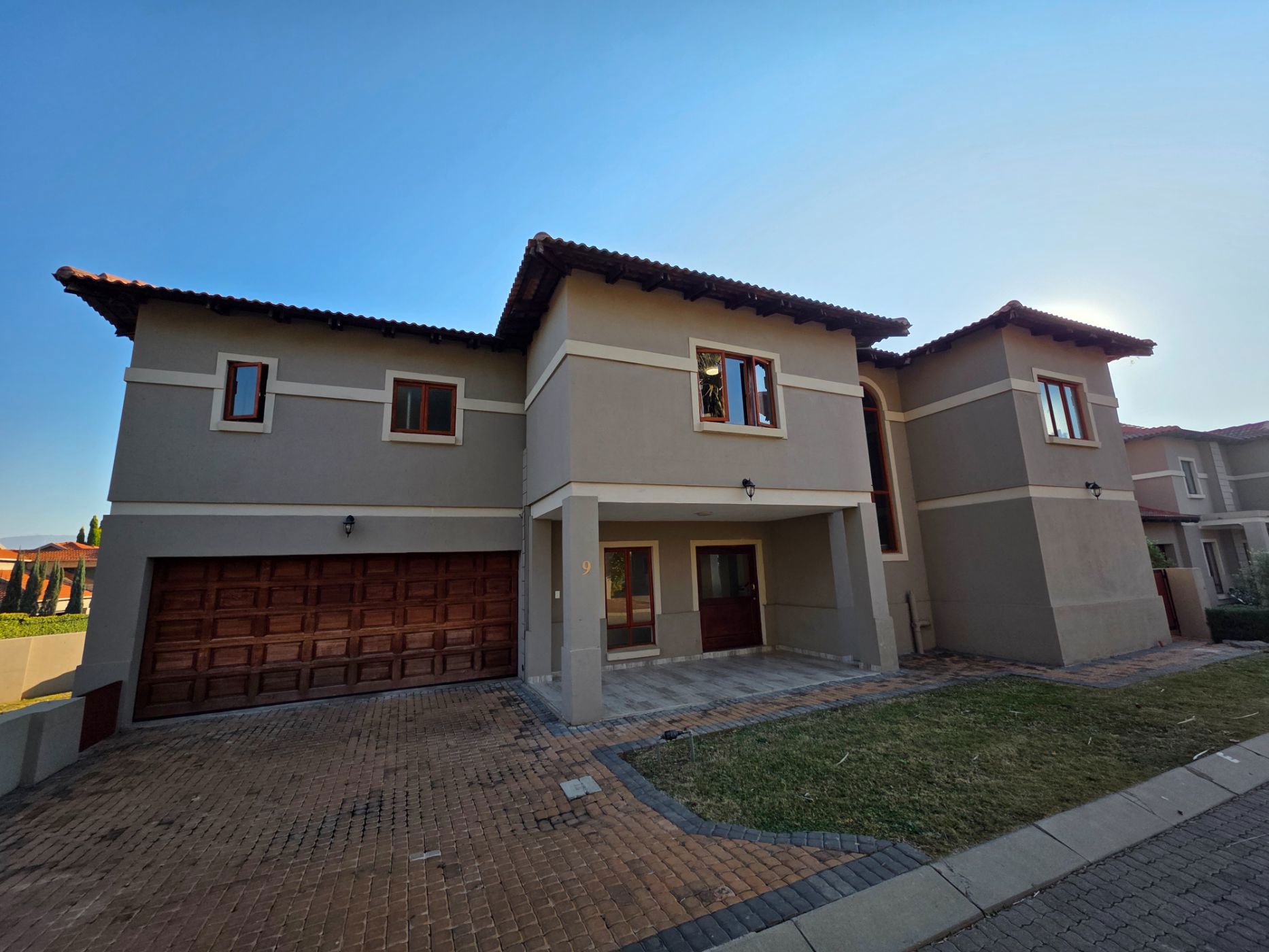 Security estate home for sale in Xanadu - 1HR1707956